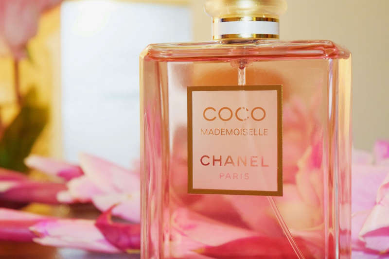 «شنل کوکو مادمازل» (Chanel ‘Coco Mademoiselle)