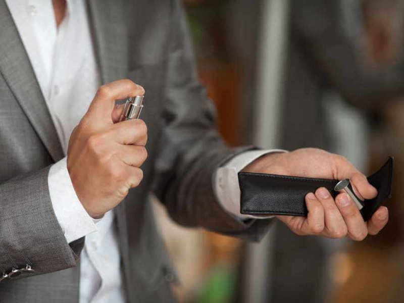 بهترین روش عطر زدن